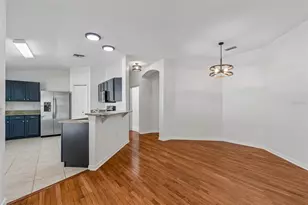 34534 Dellwood Way, Zephyrhills, FL 33541 - Photo 6