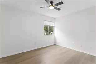 11844 Branch Mooring Dr, Tampa, FL 33635 - Photo 36