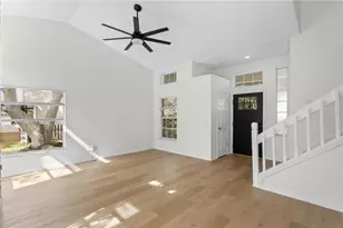 11844 Branch Mooring Dr, Tampa, FL 33635 - Photo 12