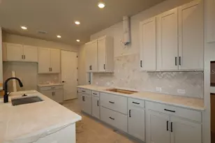 11804 Full Moon Loop, Parrish, FL 34219 - Photo 8