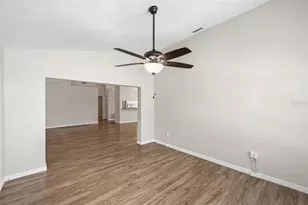 2065 Grove Ln, Clearwater, FL 33763 - Photo 12