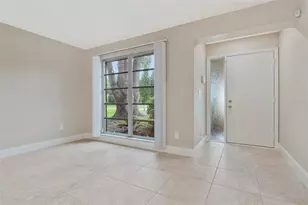 2958 Dundee Dr, Palm Harbor, FL 34684 - Photo 2