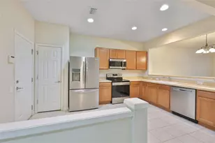 10141 Post Harvest Dr, Riverview, FL 33578 - Photo 8