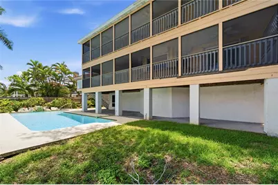 1136 3rd Avenue S, Tierra Verde, FL 33715 - Photo 68