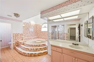 1136 3rd Ave S, Tierra Verde, FL 33715 - Photo 54