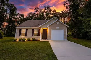 12307 Millington Ave, Weeki Wachee, FL 34614 - Photo 2