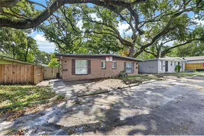 8723 & 8724 N 48th Street, Tampa, FL 33617 - Photo 6