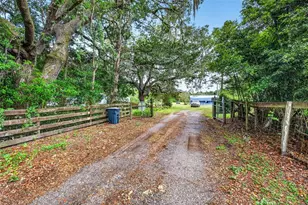 16435 Sweetwater Rd, Dade City, FL 33523 - Photo 62