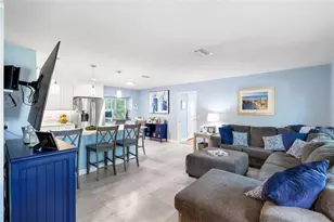 1070 McCarty St, Dunedin, FL 34698 - Photo 8