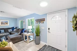 1070 McCarty St, Dunedin, FL 34698 - Photo 6