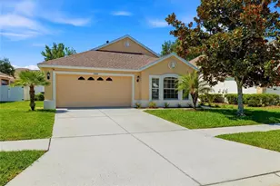 19406 Sunset Bay Dr, Land O Lakes, FL 34638 - Photo 2