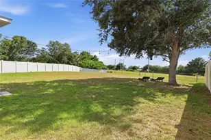 7902 Carriage Pointe Dr, Gibsonton, FL 33534 - Photo 24