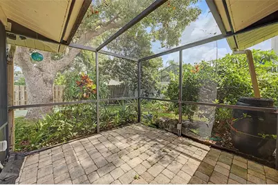 1100 Persimmon Drive, Palm Harbor, FL 34683 - Photo 28