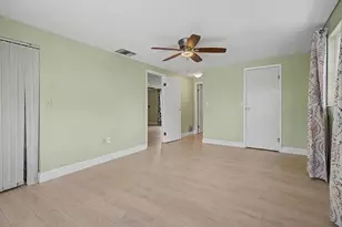 1100 Persimmon Dr, Palm Harbor, FL 34683 - Photo 18