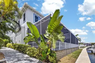 713 Islebay Dr, Apollo Beach, FL 33572 - Photo 84
