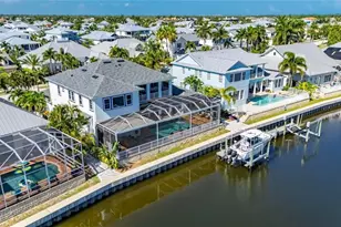 713 Islebay Dr, Apollo Beach, FL 33572 - Photo 94