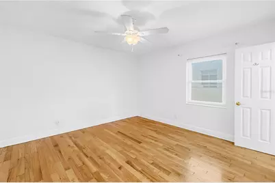 348 11th Avenue NE, Saint Petersburg, FL 33701 - Photo 10