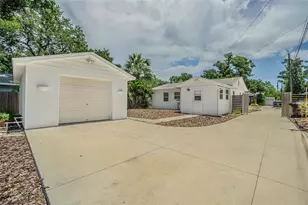 3030 14th St N, Saint Petersburg, FL 33704 - Photo 20