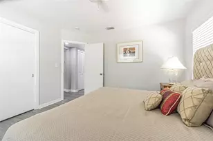 3030 14th St N, Saint Petersburg, FL 33704 - Photo 12