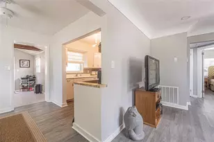 3030 14th St N, Saint Petersburg, FL 33704 - Photo 10