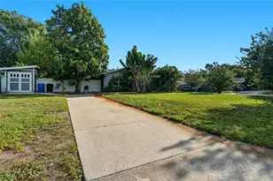 2310 29th St N, Saint Petersburg, FL 33713 - Photo 4