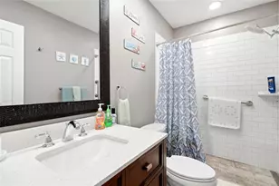 2310 29th St N, Saint Petersburg, FL 33713 - Photo 14