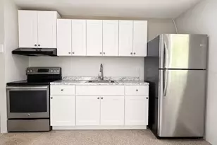 38401 Ferguson Ave, Dade City, FL 33525 - Photo 2