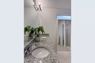 3008 E Sligh Avenue, Tampa, FL 33610 - Photo 18