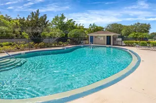 6127 Bayside Key Dr, Tampa, FL 33615 - Photo 4