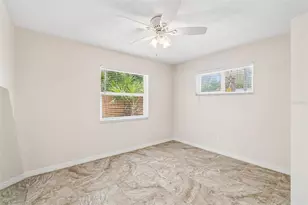 6219 2nd Ave S, Saint Petersburg, FL 33707 - Photo 18