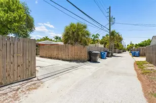 6219 2nd Ave S, Saint Petersburg, FL 33707 - Photo 24