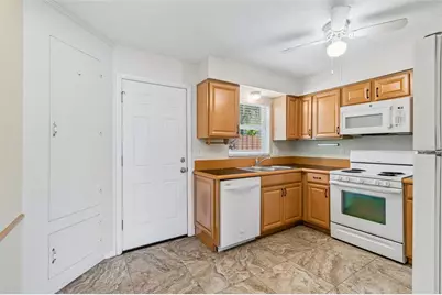 6219 2nd Avenue S, Saint Petersburg, FL 33707 - Photo 12