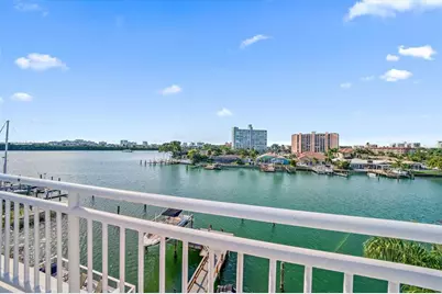 42 Midway Island, Clearwater Beach, FL 33767 - Photo 30