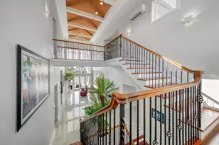 42 Midway Island, Clearwater Beach, FL 33767 - Photo 10