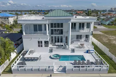 42 Midway Island, Clearwater Beach, FL 33767 - Photo 36