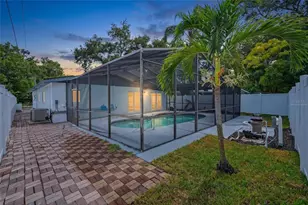 8170 22nd Ave N, Saint Petersburg, FL 33710 - Photo 42