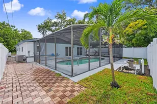 8170 22nd Ave N, Saint Petersburg, FL 33710 - Photo 40
