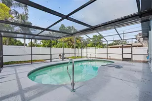 8170 22nd Ave N, Saint Petersburg, FL 33710 - Photo 40