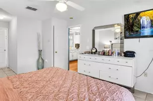 4801 Rock Fish Ct, Tampa, FL 33617 - Photo 32