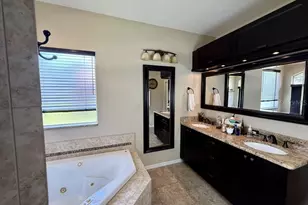 13008 Prestwick Dr, Riverview, FL 33579 - Photo 12