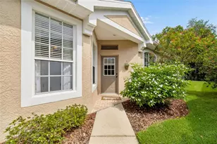 9828 Bridgeton Dr, Tampa, FL 33626 - Photo 6