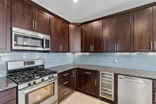 9828 Bridgeton Dr, Tampa, FL 33626 - Photo 22