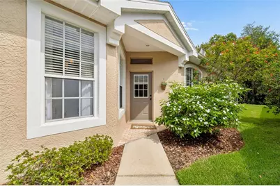 9828 Bridgeton Drive, Tampa, FL 33626 - Photo 6