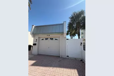 716 Bayway Boulevard #6, Clearwater Beach, FL 33767 - Photo 1