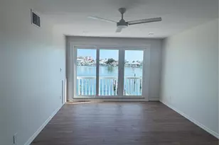 716 Bayway Blvd, Clearwater Beach, FL 33767 - Photo 18