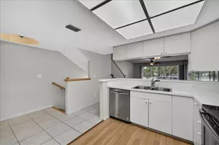 14846 Seminole Trail, Seminole, FL 33776 - Photo 22