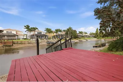 18032 Malakai Isle Drive, Tampa, FL 33647 - Photo 8