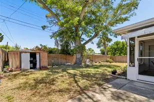 2085 68th Ave S, Saint Petersburg, FL 33712 - Photo 32