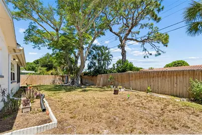 2085 68th Avenue S, Saint Petersburg, FL 33712 - Photo 30
