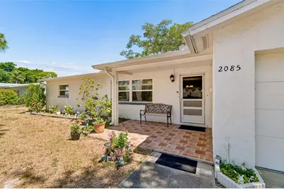 2085 68th Avenue S, Saint Petersburg, FL 33712 - Photo 2